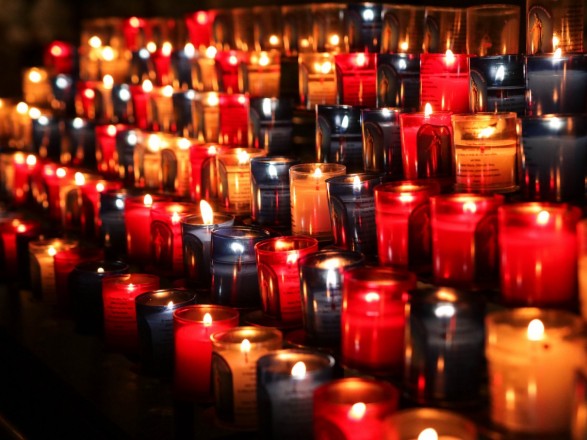 Odpadne nagrobne sveče – sistem ravnanja